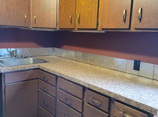 24350 SE Strawberry Dr, Damascus, OR 97089