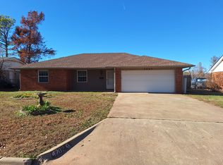 4202 N Pottenger Ave, Shawnee, OK 74804