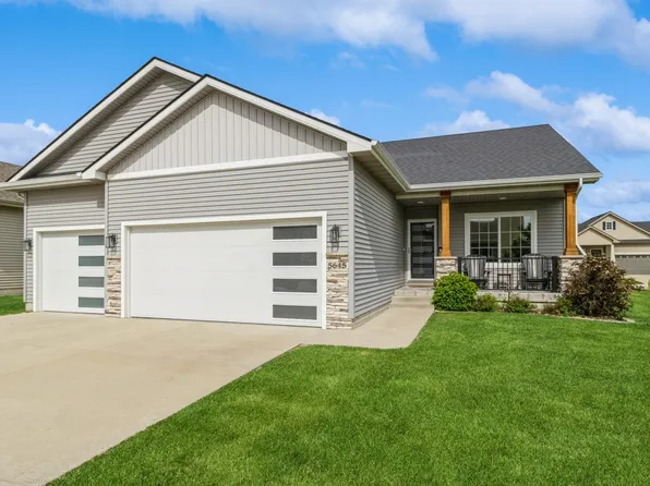 5645 Prairie Grass Dr, Johnston, IA 50131