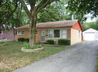504 W Hawley St, Mundelein, IL 60060