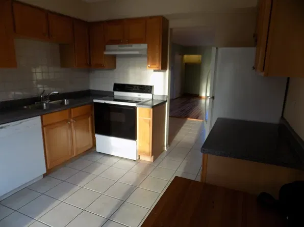 5403 Chateau Dr #3, Rolling Meadows, IL 60008
