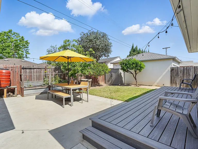 15625 Chadron Ave — Photo 43