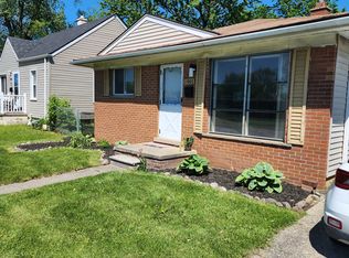 1901 E Ten Mile Rd, Royal Oak, MI 48067