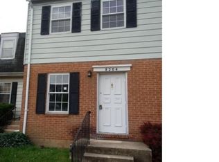 8204 Dunfield Ct, Severn, MD 21144