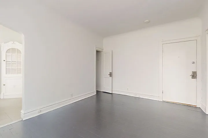 5336-5338 S. Hyde Park Boulevard — Photo 16