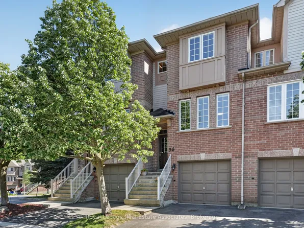 36 Palomino Trl #18, Halton Hills, ON L7G 6E9