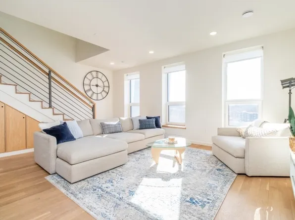 78 Fort Ave #78, Roxbury, MA 02119