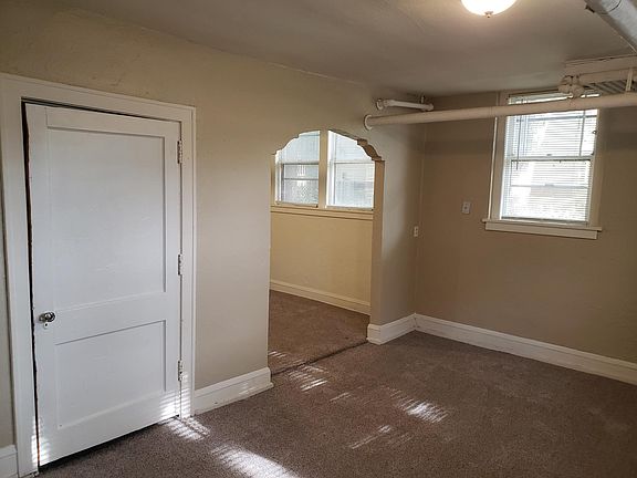 2nd image of 3220 Garfield Ave #Bfynr94fv