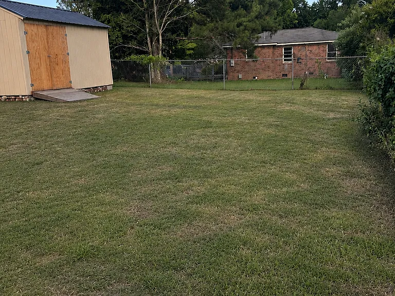 1004 Blue Ridge Ter — Photo 11