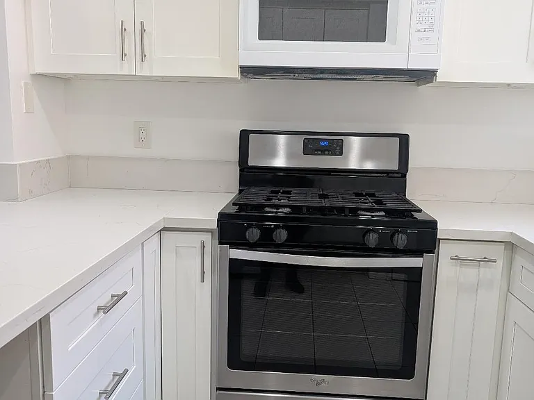 511 E Palmer Ave #14 — Photo 6