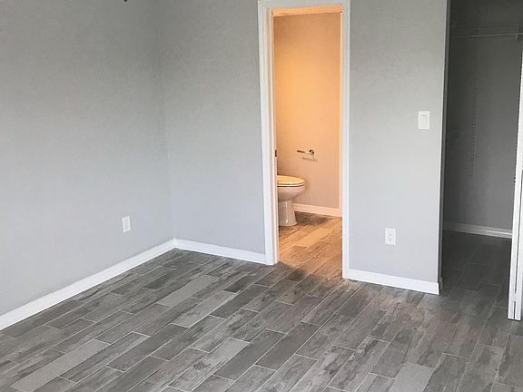 4th image of 6916 Stones Throw Cir N #9305