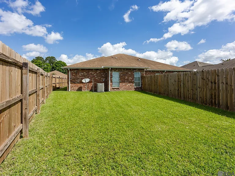 9540 Lindale Ave #A — Photo 23