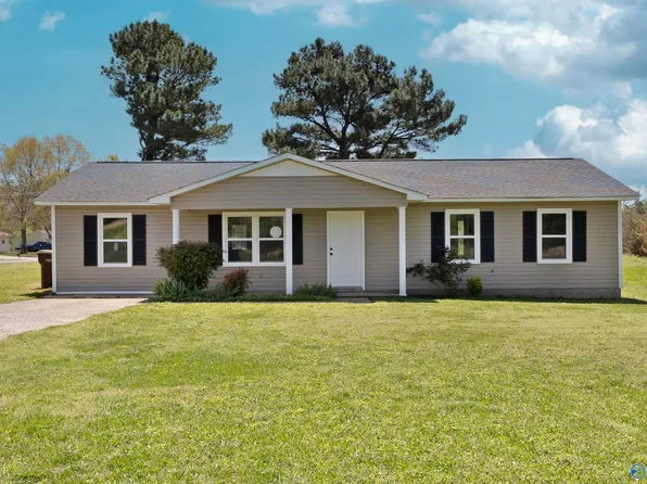 14450 Quinn Rd, Athens, AL 35611