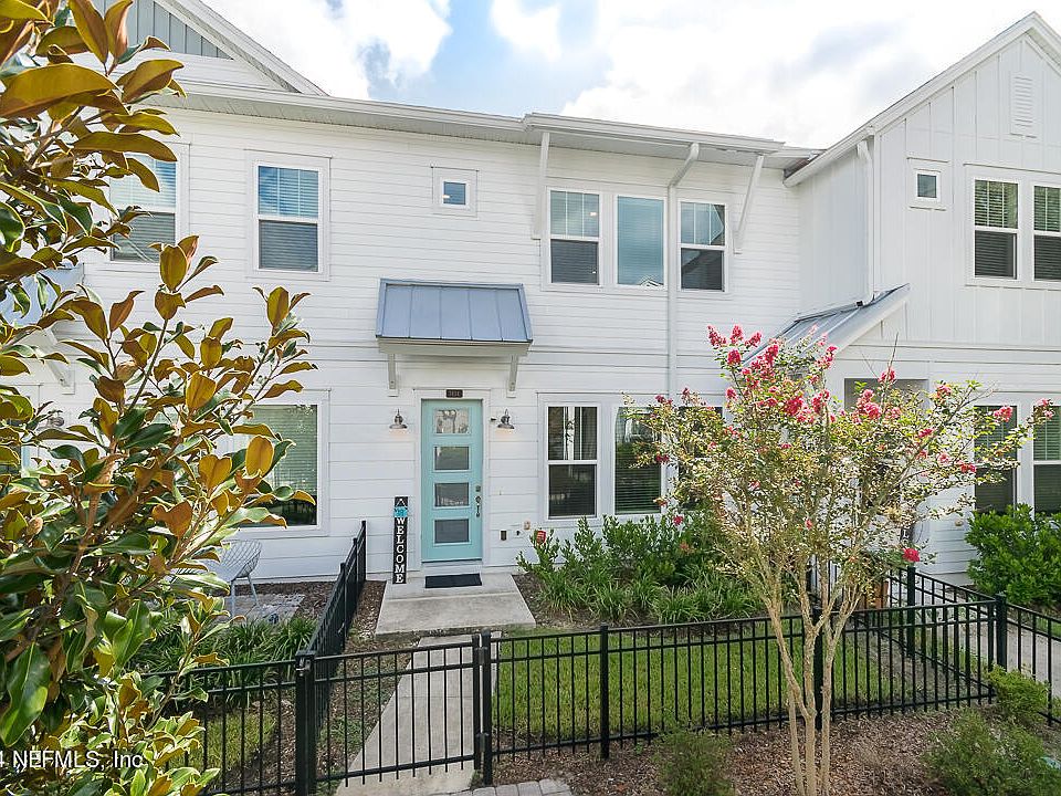 1st image of 7434 CALUSA Court