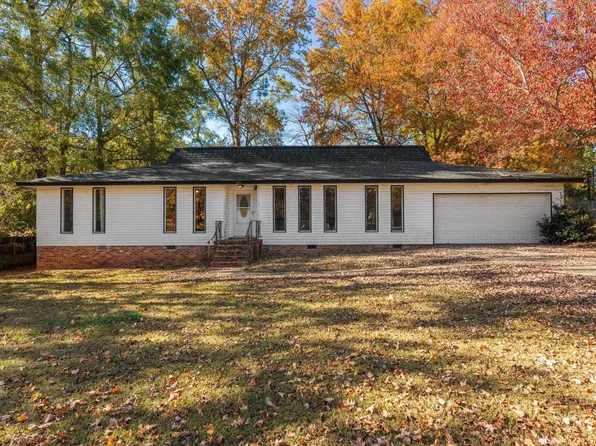 212 Barrett Dr, Mauldin, SC 29662
