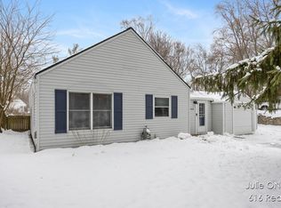 3645 Benjamin Ave NE, Grand Rapids, MI 49525