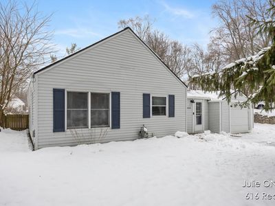 3645 Benjamin Ave NE, Grand Rapids, MI, 49525