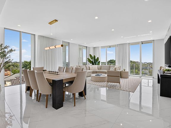 3rd image of 495 E Royal Palm Road #601