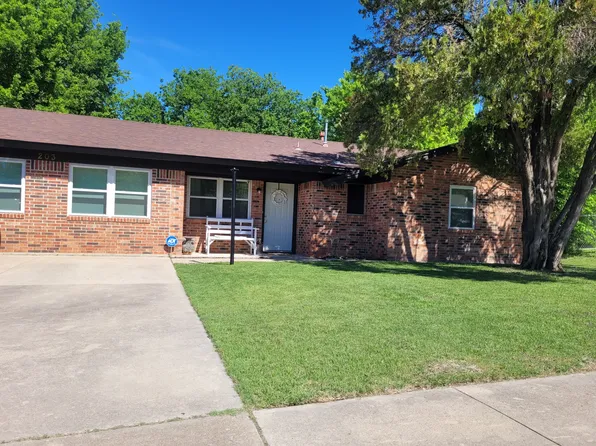 203 Carothers St, Copperas Cove, TX 76522