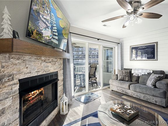 2nd image of 4800 Eagleview Dr Unit 312