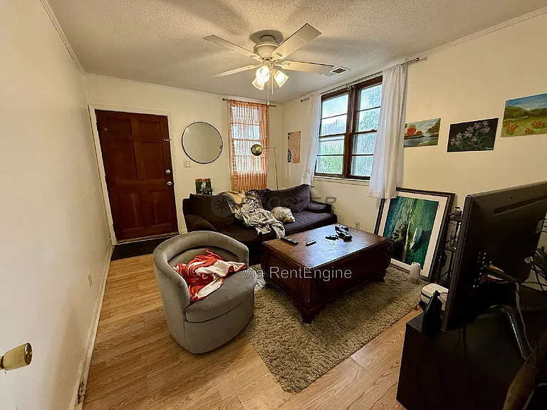 45 Drake St — Photo 4