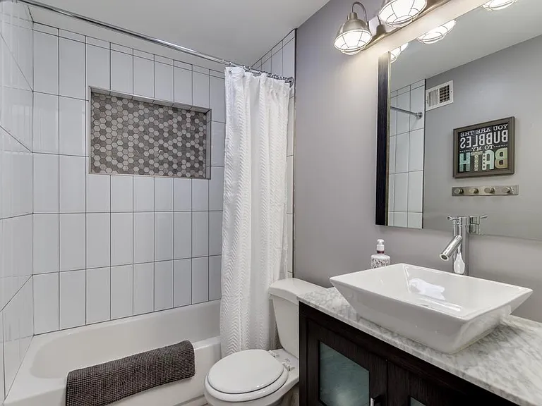 318 E Butler Dr — Photo 23