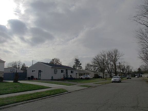 4th image of 4437 Broadhurst Dr