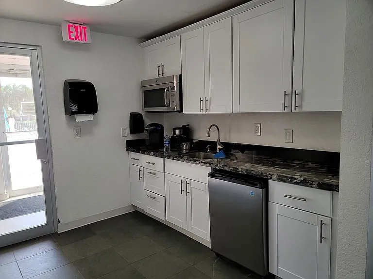 401 Golden Isles Dr #1007 — Photo 61