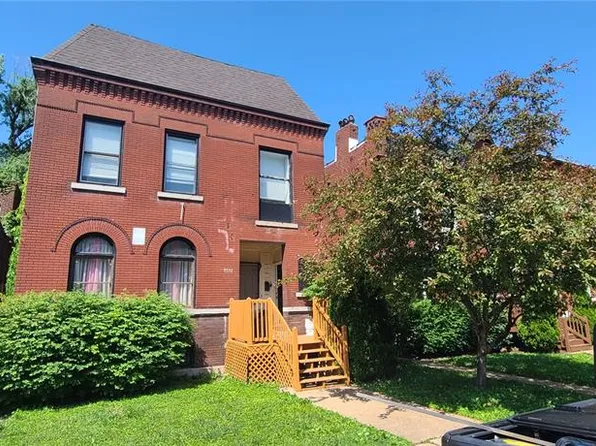 4337 Strodtman Pl, Saint Louis, MO 63107