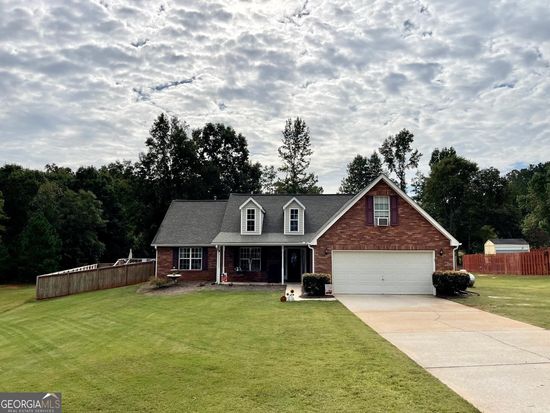 1010 Macarthur Ct, McDonough, GA 30252