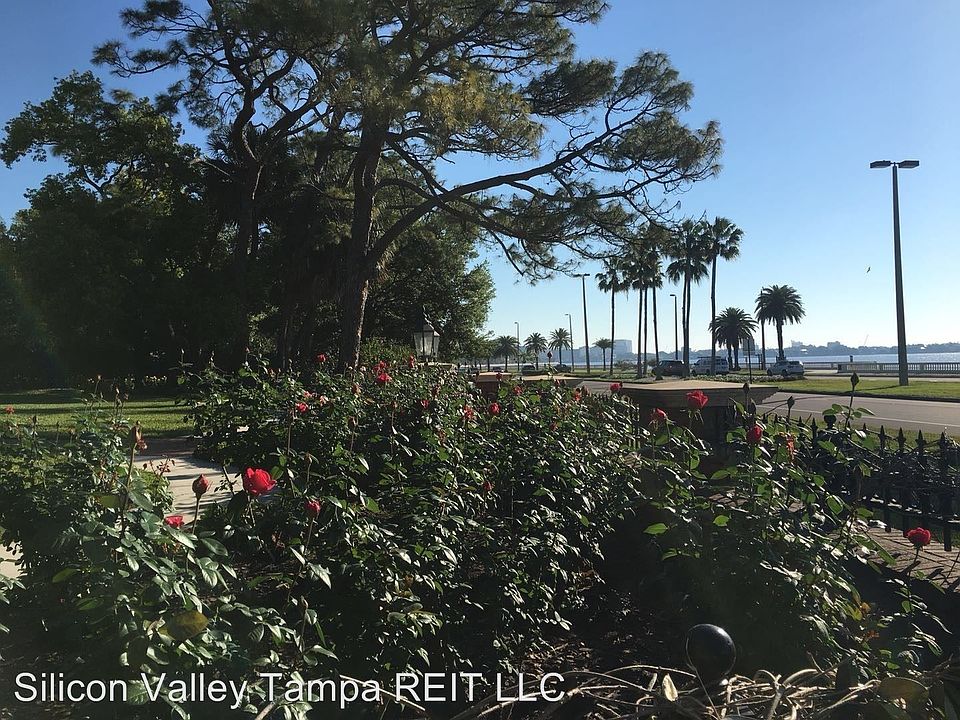1st image of 3112 Bayshore Oaks Dr