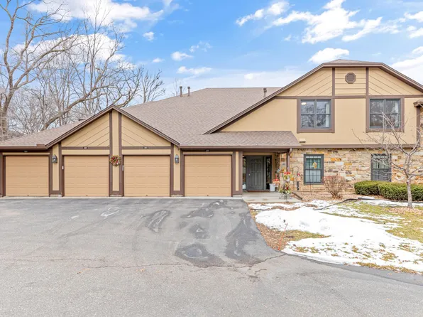 5271 Balmoral Ln, Bloomington, MN 55437