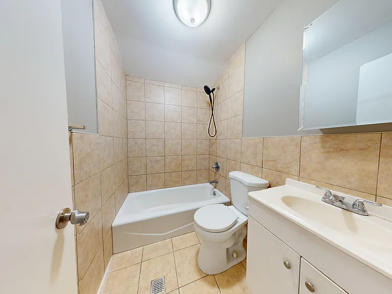 211 Granite Ave #1 — Photo 12