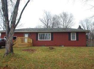 2819 S Berry Ln, Independence, MO 64057