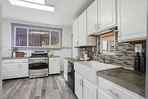 1037 E Linden Ave S — Photo 14