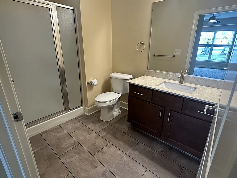 Dockside Village Apartments — Photo 43