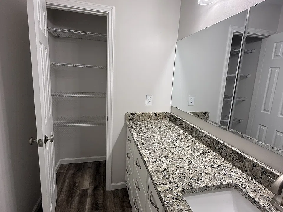 217 Pinehurst Way #217