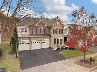 18771 Thomas Lee Way, Leesburg, VA 20176