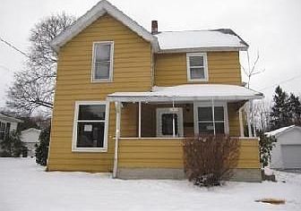 1st image of 203 E Bergey St