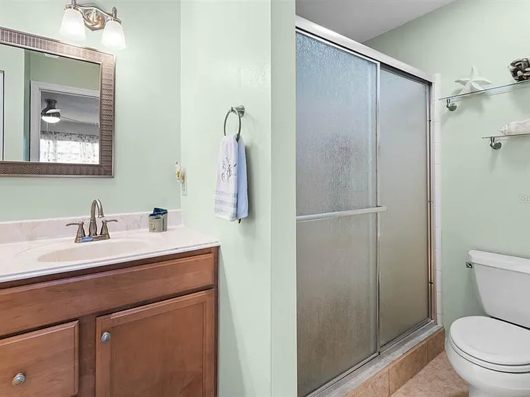 1415 Langley Dr — Photo 25