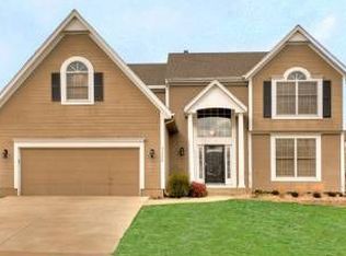 21606 W 98th St, Lenexa, KS 66220