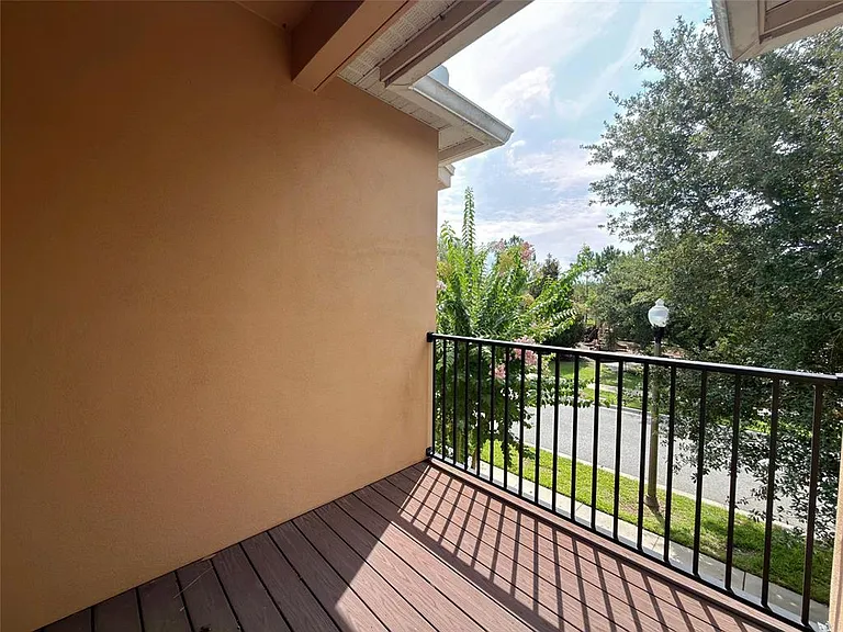15381 Honeybell Dr — Photo 13