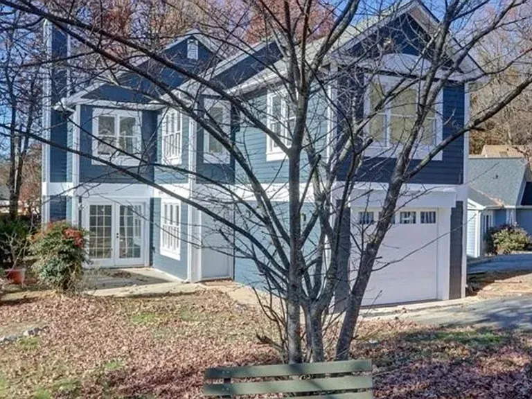 610 Pisgah Church Rd #4 — Photo 4