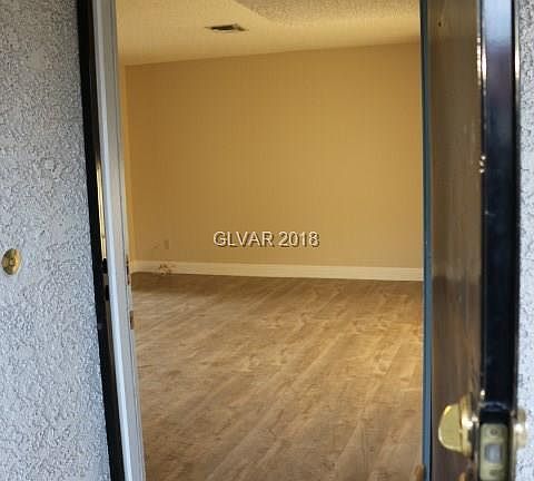5th image of 4742 Nara Vista Way Unit 201