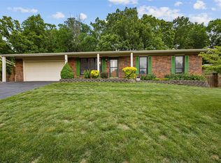 1721 Woodwind Dr, Imperial, MO 63052