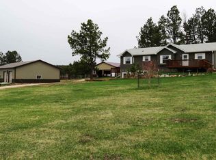 25241 Renegade Pass, Custer, SD 57730