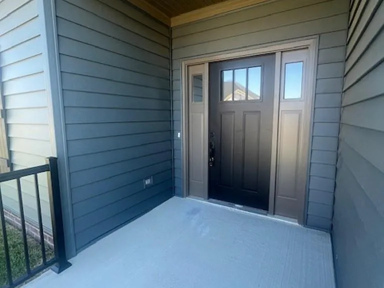 3796 High Pointe Ln — Photo 2