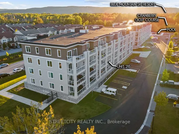 5 Spooner Cres #215, Collingwood, ON L9Y 1T3