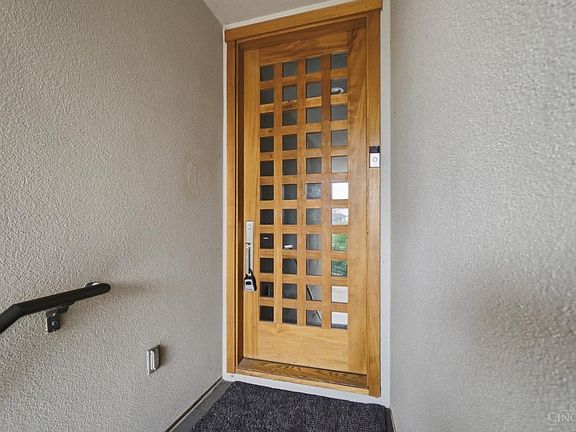4th image of 430 Oregon St