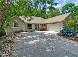 169 Forest View Dr, Fairfield Glade, TN 38558